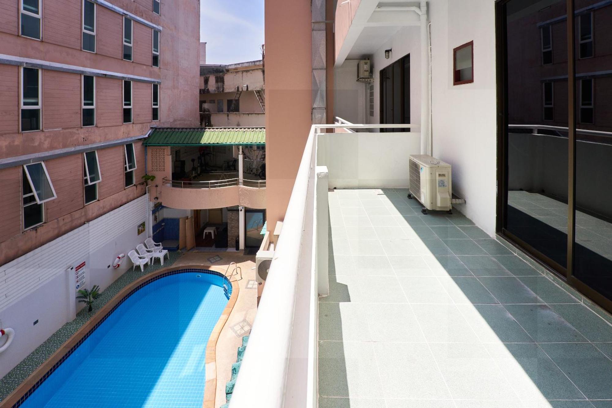 Lime Hotel Patong Habitación foto