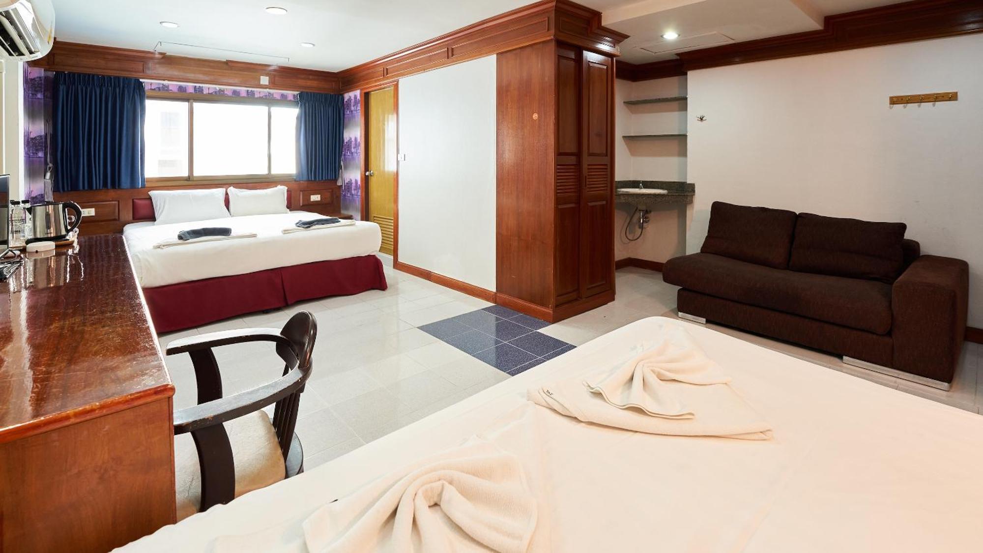 Lime Hotel Patong Habitación foto
