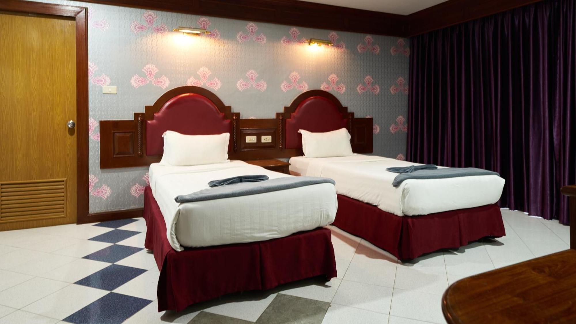 Lime Hotel Patong Habitación foto