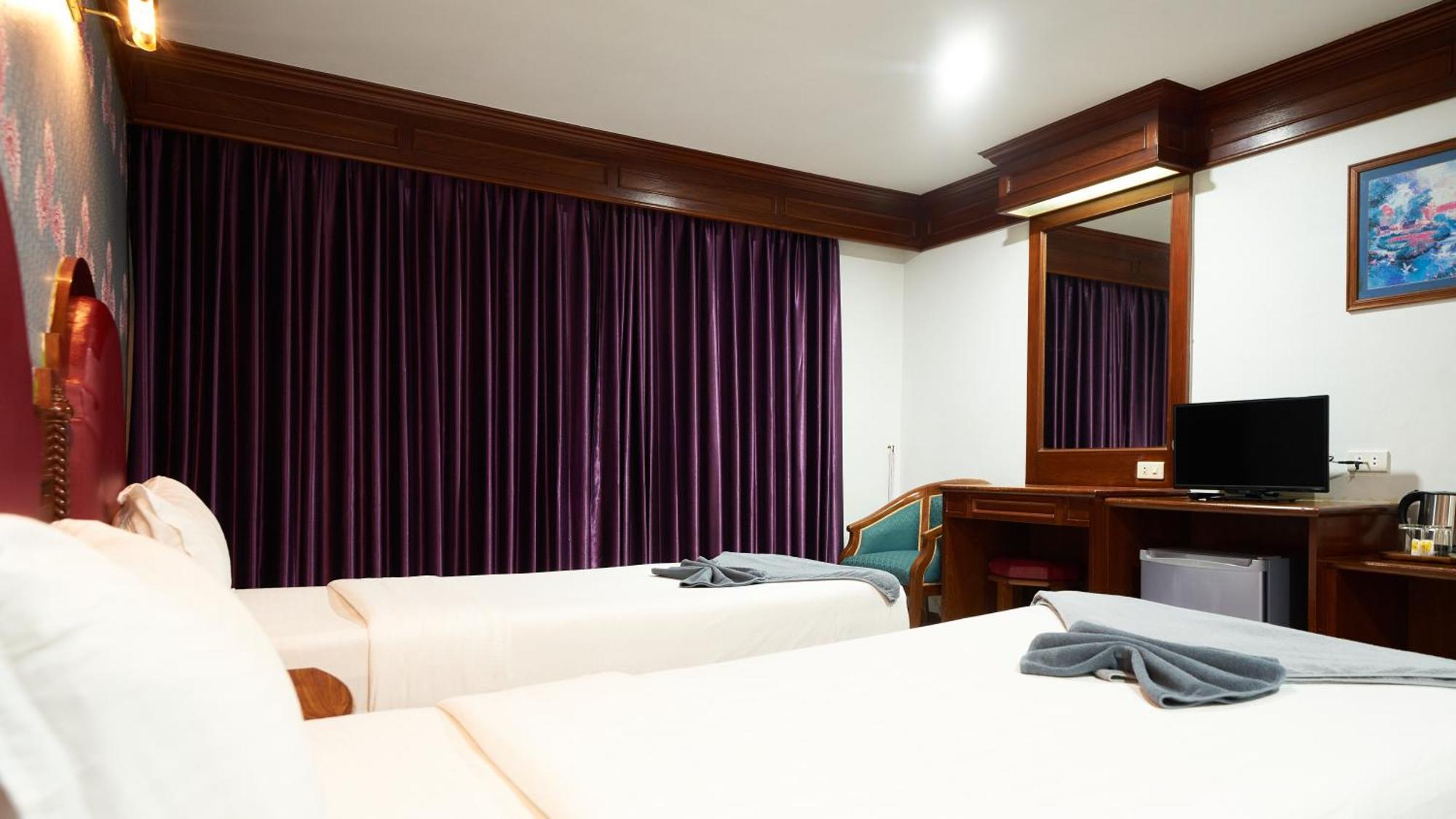 Lime Hotel Patong Habitación foto